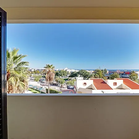 Sea View And Pool 公寓